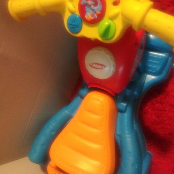 Motocycle - Picture 4 of 5